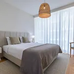 Апартаменты Luxury Seaview Bayline *