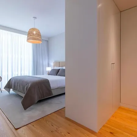 Luxury Seaview Bayline