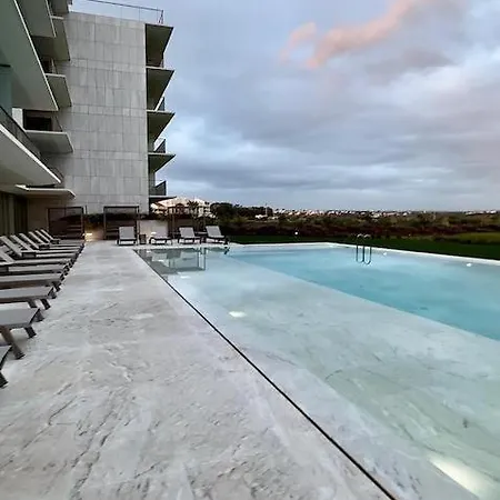 Luxury Seaview Bayline Apartment Armação de Pêra