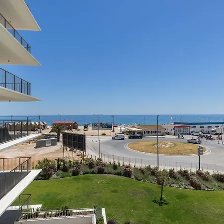 Апартаменты Luxury Seaview Bayline *