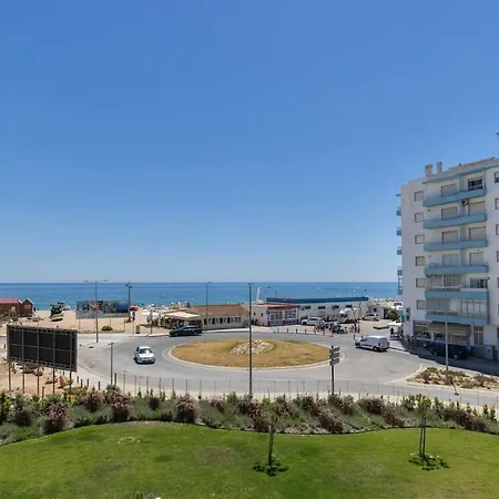 Luxury Seaview Bayline Apartmán *